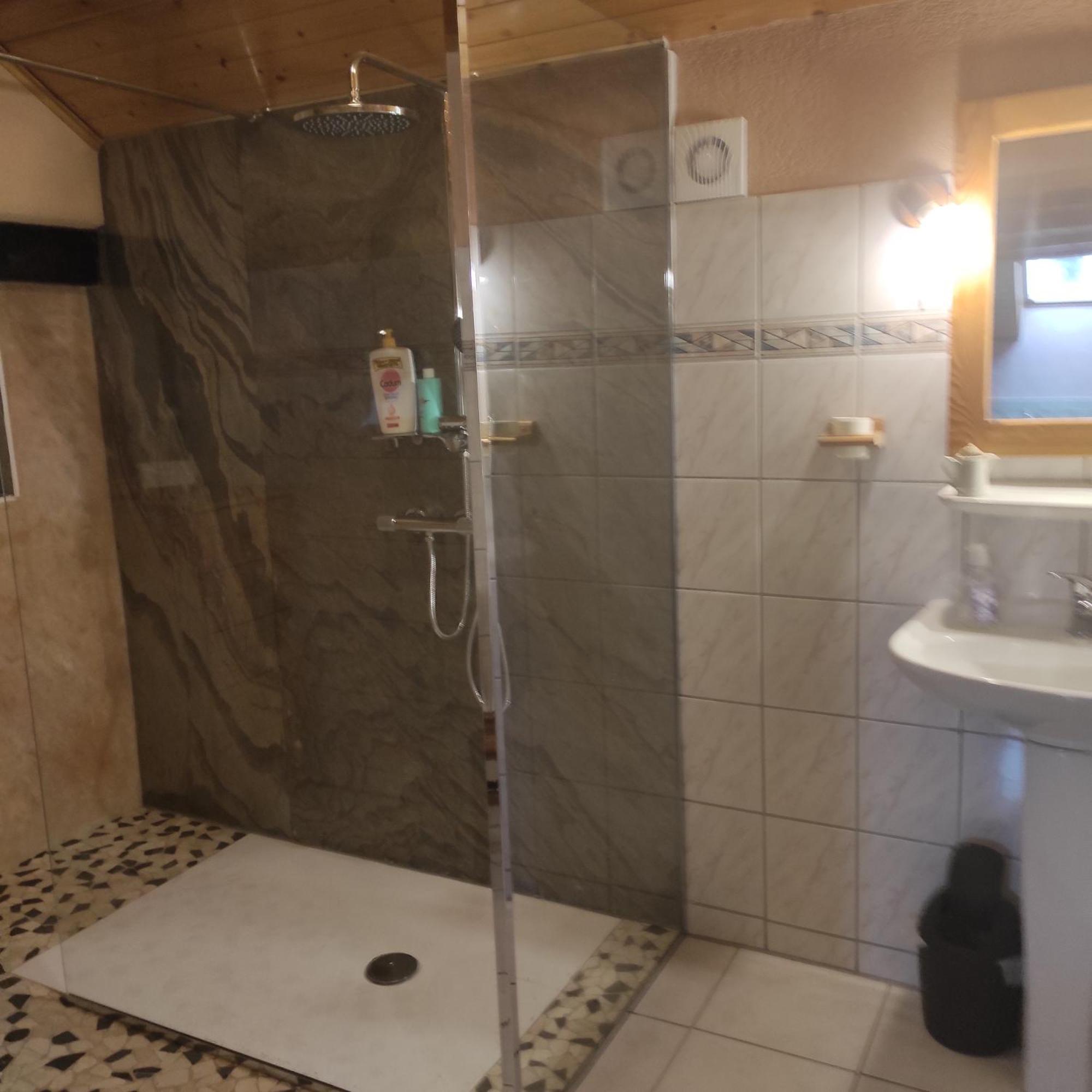 Gite De Peupliers Valdieu Room photo